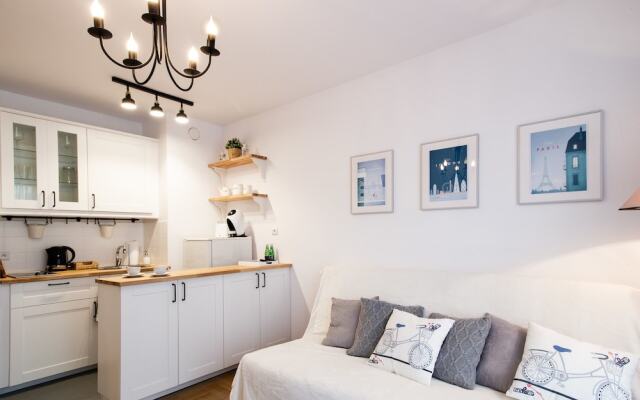 Отель Arkadia Chillout Apartment Польша, Варшава - отзывы, цены и фото номеров - забронировать отель Arkadia Chillout Apartment онлайн комната для гостей