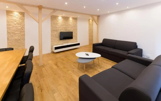 Le Faubourg - Apt 3étoiles, Centre Ville, Calme, Spacieux