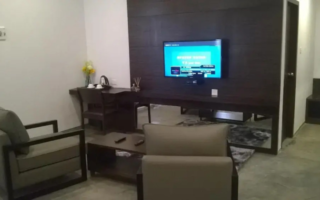 MWC Club by Downtown