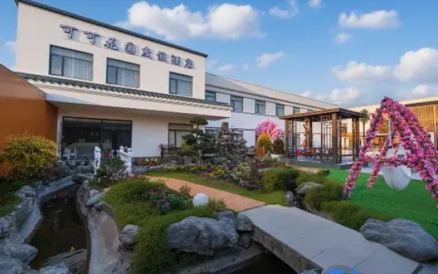 Shanghai Keke Garden Resort Hotel