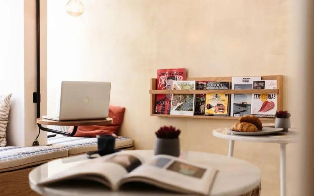 Dear Lisbon Living House