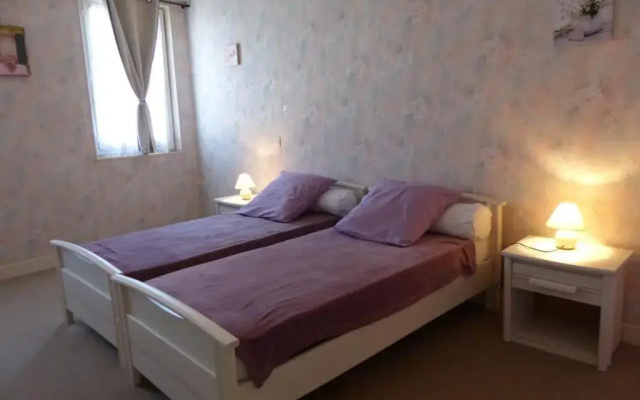 Gîte Moulins, 2 pièces, 2 personnes - FR-1-489-162
