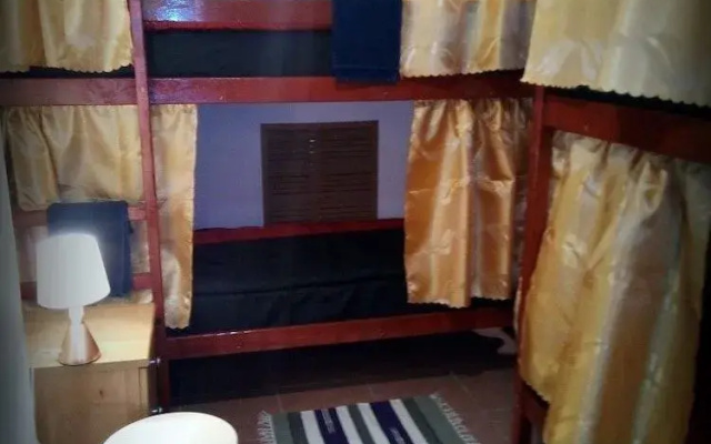 Hostel 42