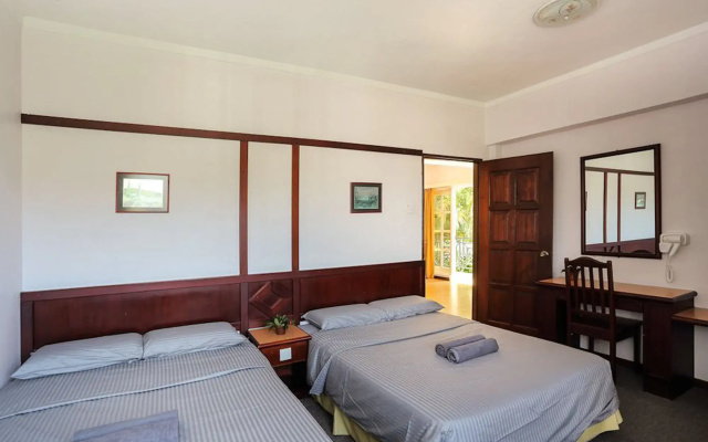 Parkland Apartment