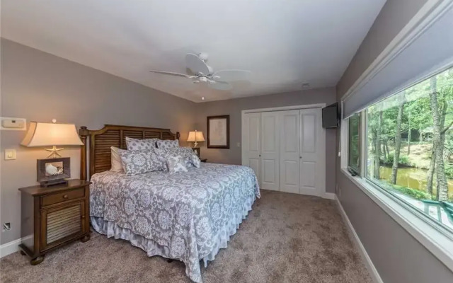 Slack Tide 6 - Four Bedroom Condo