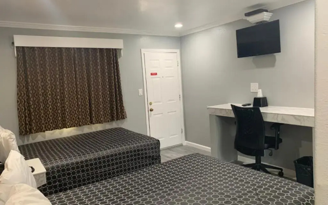 Colusa Motel