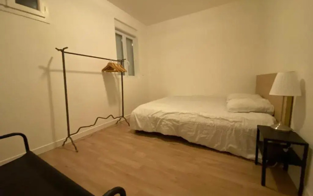 Loft entier parisien-Paris11