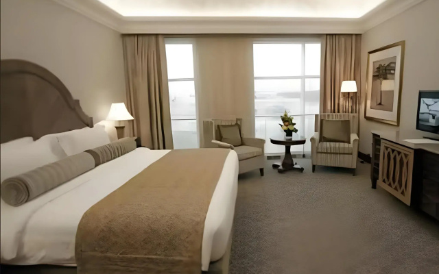 Ayla Hotel