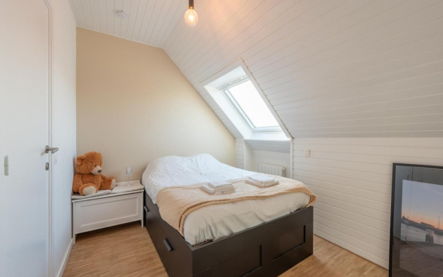 3-bedroom Sunny Apartment in Knokke