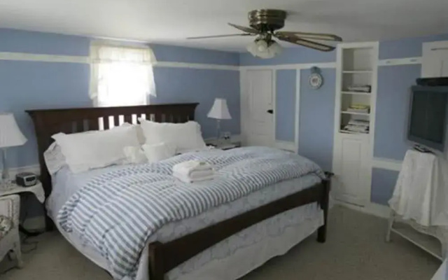 Shaker Farm Bed and Breakfast