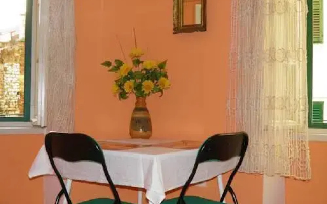 Apartment Sare