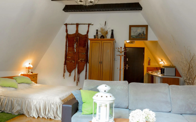 Cottage in Rusko Near Beaches and Pool