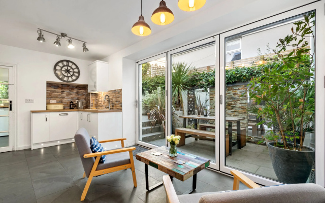 Sunbury Villa - Close to Town and Beaches