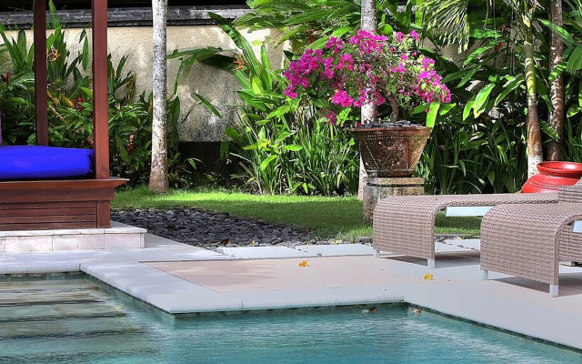 Villa Indah Manis - Bulan Madu