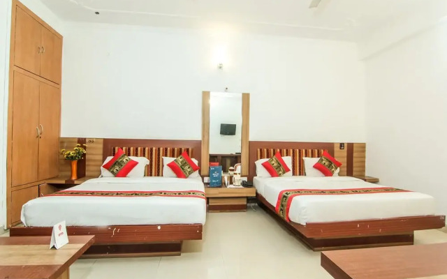 OYO 9317 Hotel Indiana