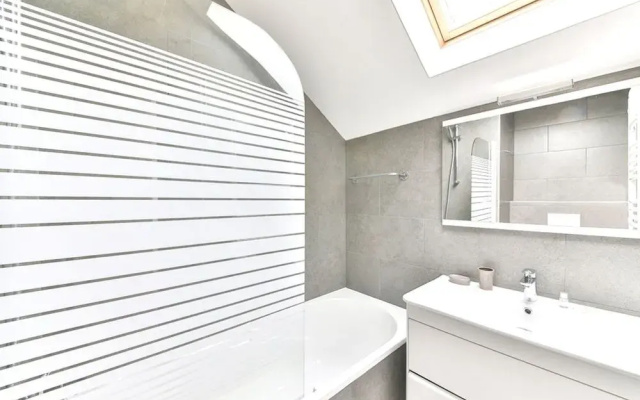 Luxury Apartment in the center of Paris