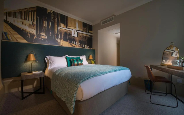 Harper's Steakhouse with Rooms, Haslemere