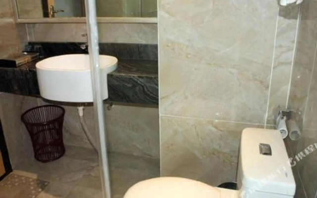 Pinwei International Holiday Hotel