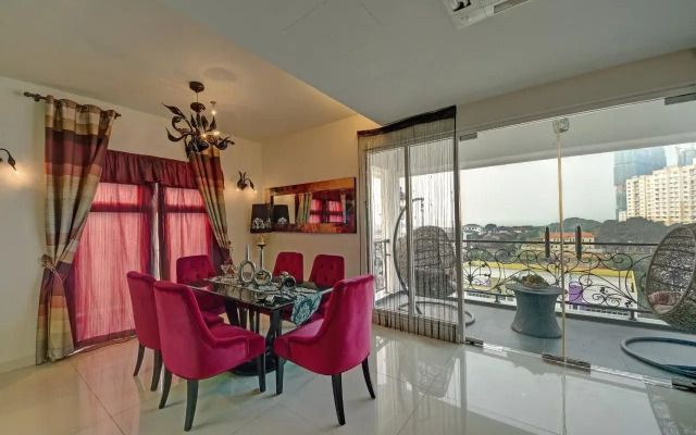 Arenaa Deluxe Boutique Hotel