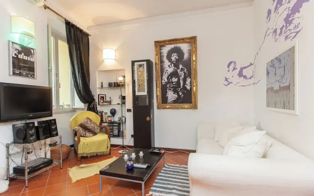 Rental in Rome Lungaretta Apartment