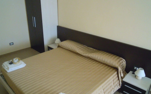 Hotel Happy