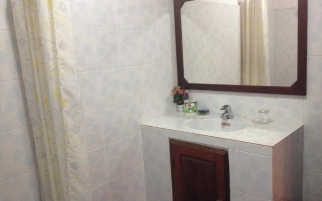 Sene Huaphanh Guest House