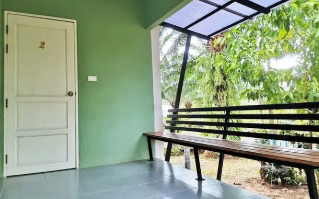 OYO 573 Proundpat Resort