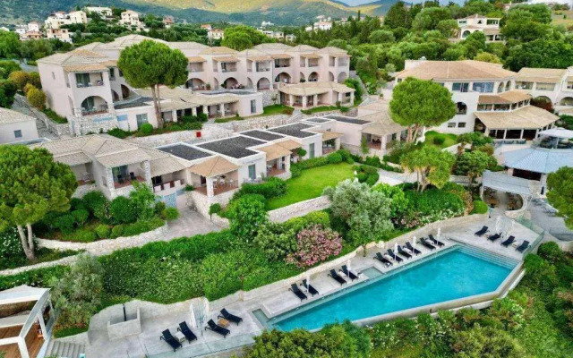 Mövenpick Resort Agios Nikolaos Sivota
