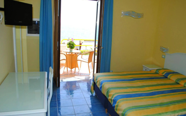 Hotel Cava DellIsola