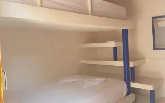 Hotel Playa Tiburon