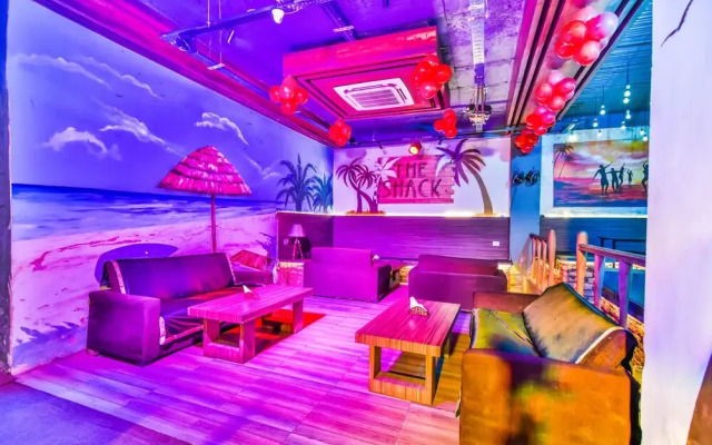 The Townhouse By FabHotel