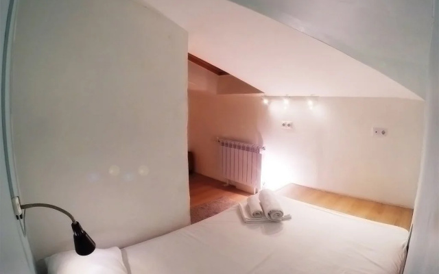 HQ Hostel