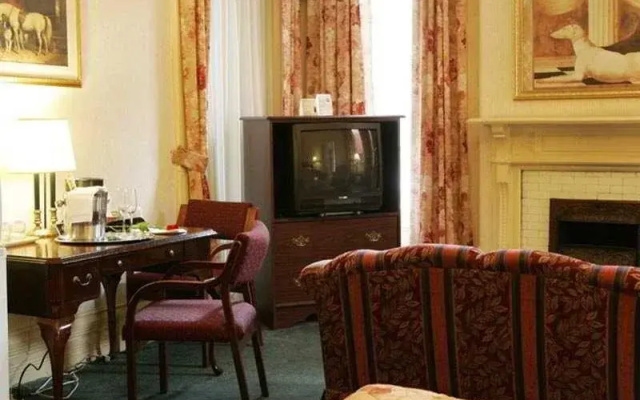 Clarion Hotel & Suites Selby