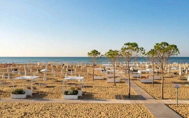 Lovely Beachfront Apartment-beahost