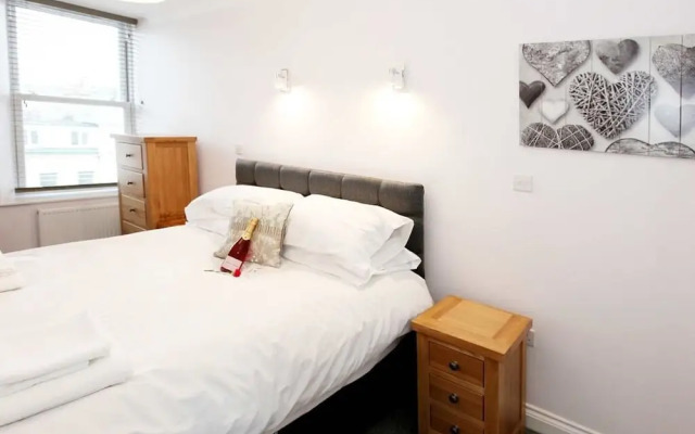 Austen's Luxury Apartments