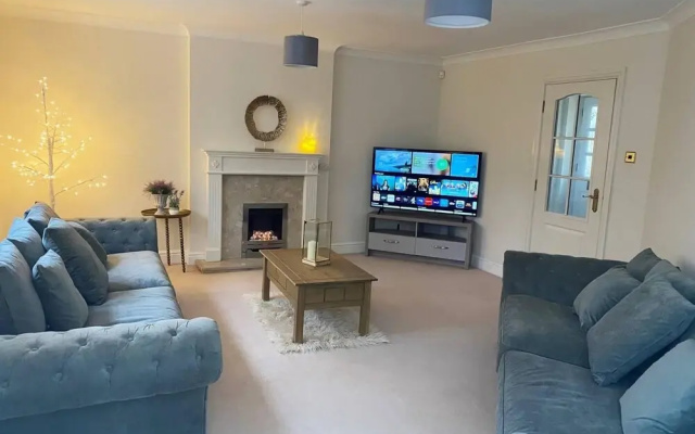 Beautiful 5-bed House in Stow-on-the-wold