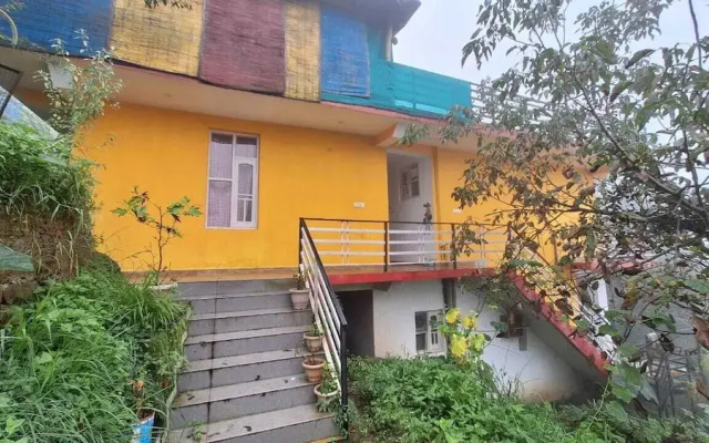 Aangan Homestay and Cafe