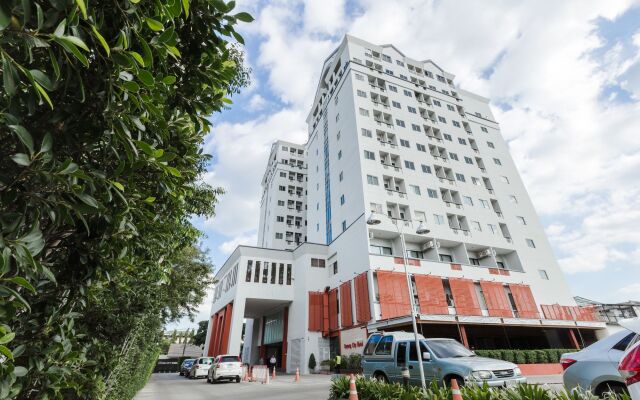 Rayong City Hotel in Rayong, Thailand from 41$, photos, reviews ...