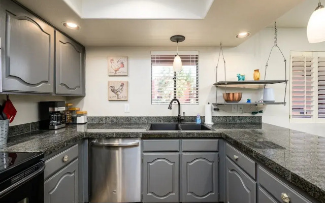 Villa Anasazi 2 Bedroom Condo by RedAwning
