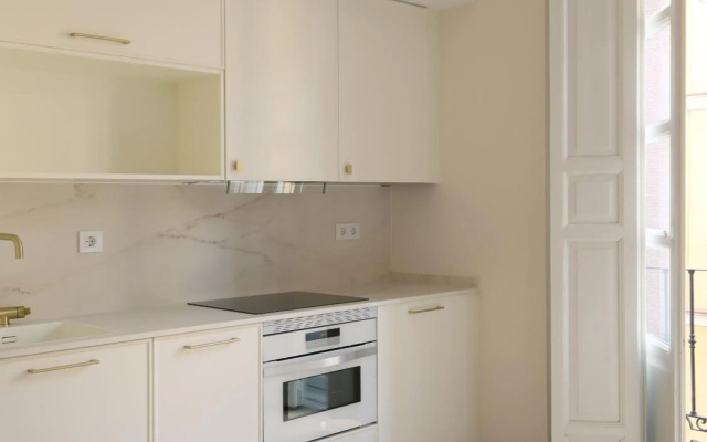 Staylish Studio Apartment In Malasana