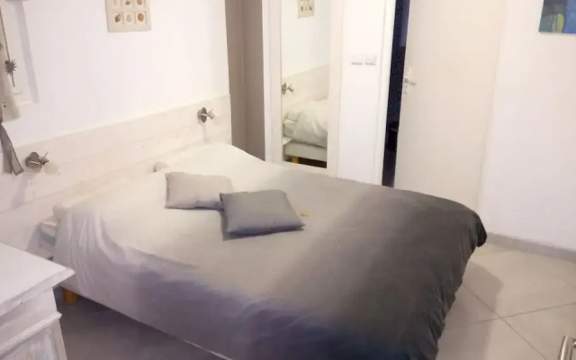 Chambre indépendante en Pic St Loup