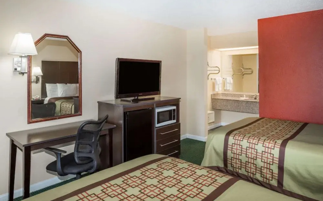 Days Inn Enterprise
