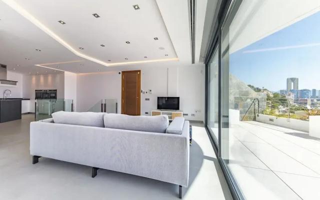 Benidorm Luxury in Poniente Beach