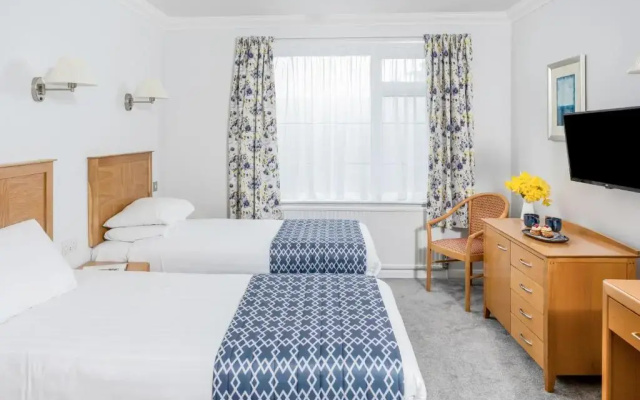 Kilbirnie Hotel