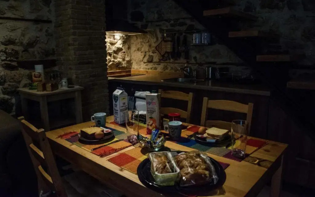 Limni Stone Apartment