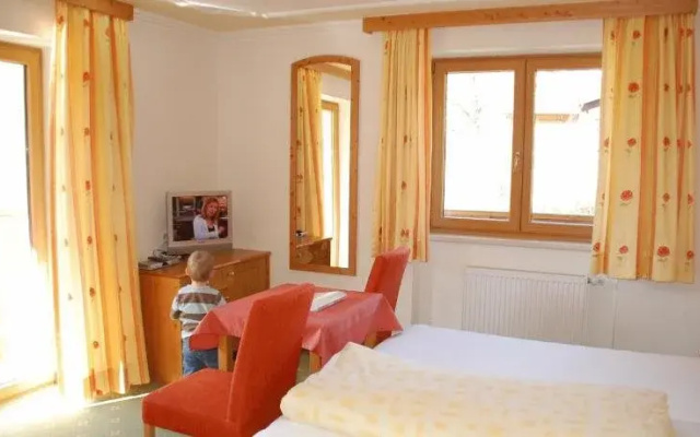 Pension Ederhof