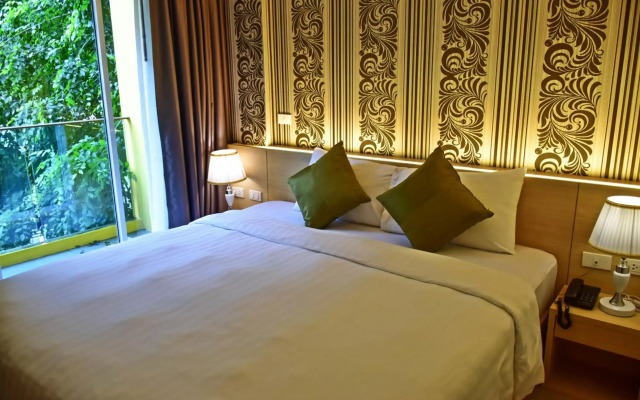Ocean and Ole Patong Hotel