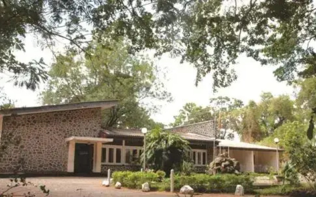 Medawachchiya Rest House