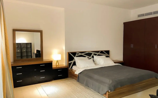 Cozy Studio with Stunning View in Rimal