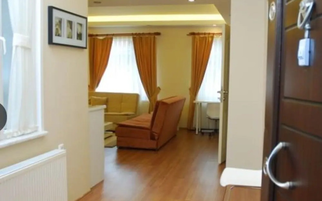 Ali's Residence